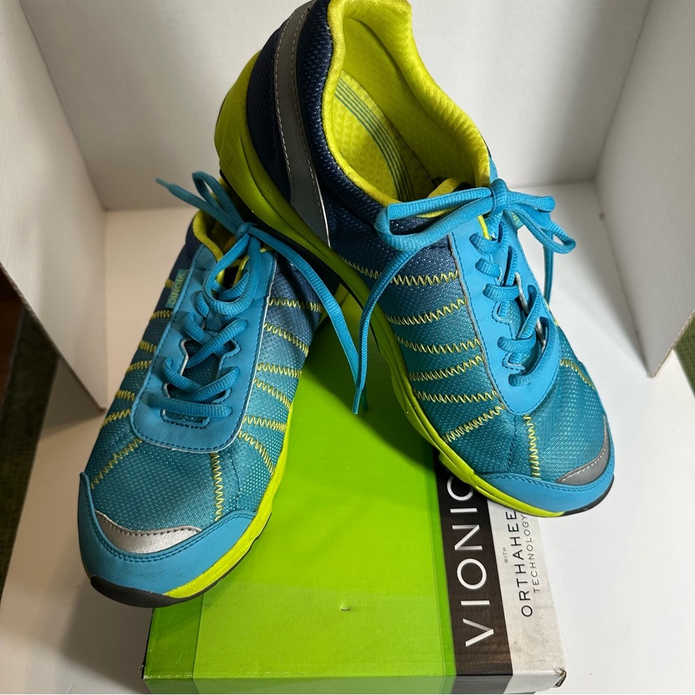 NIB Vionic Lt Blue/Royal Alliance Orthotic Mesh Walking  Sneakers Size 8.5